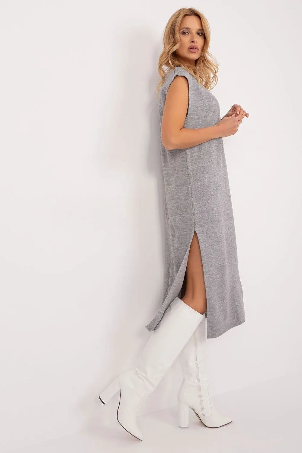 Badu Casual Knit Buttoned Side Slit Dress