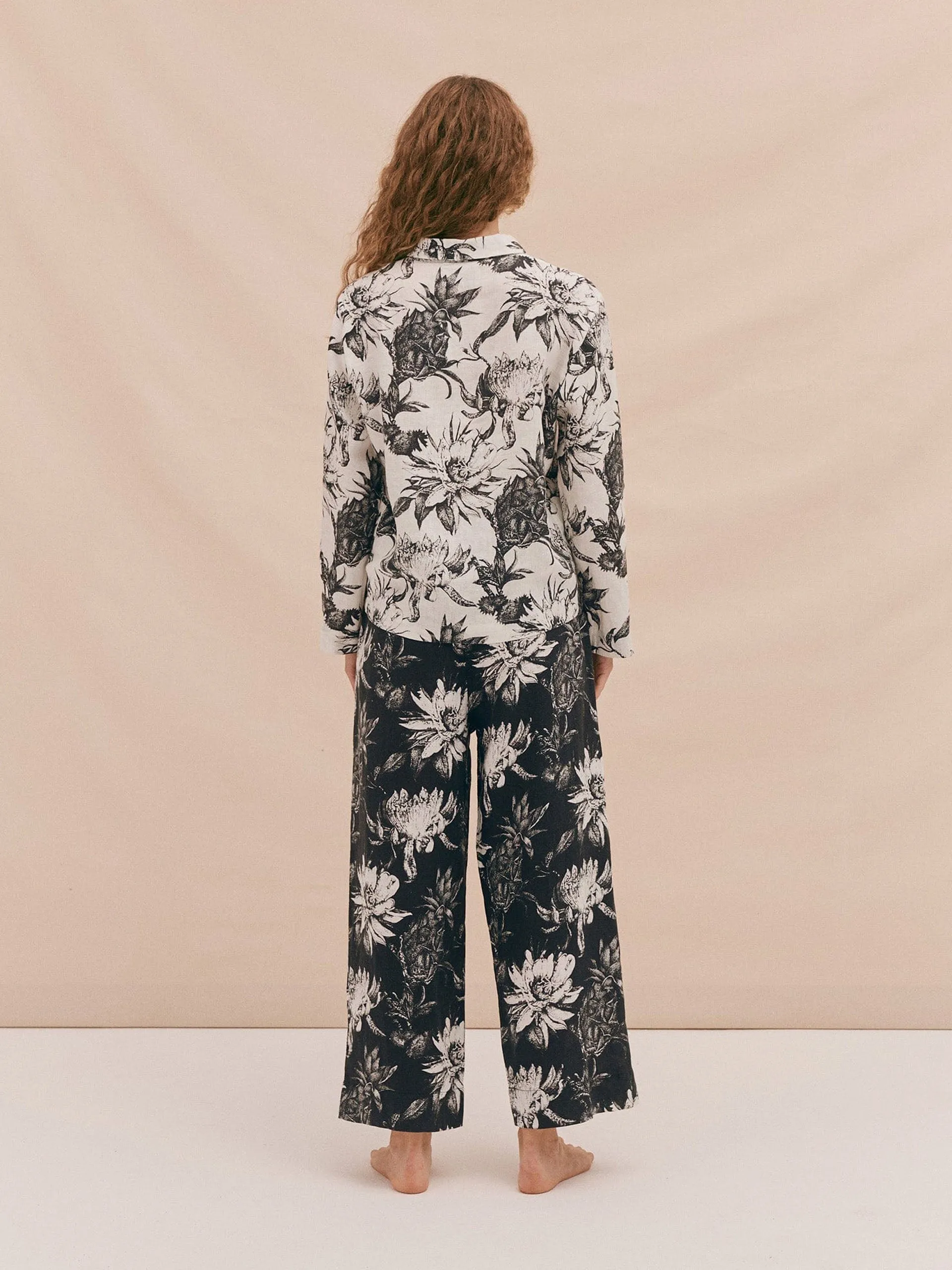 Black and white night bloom print pocket pyjama set