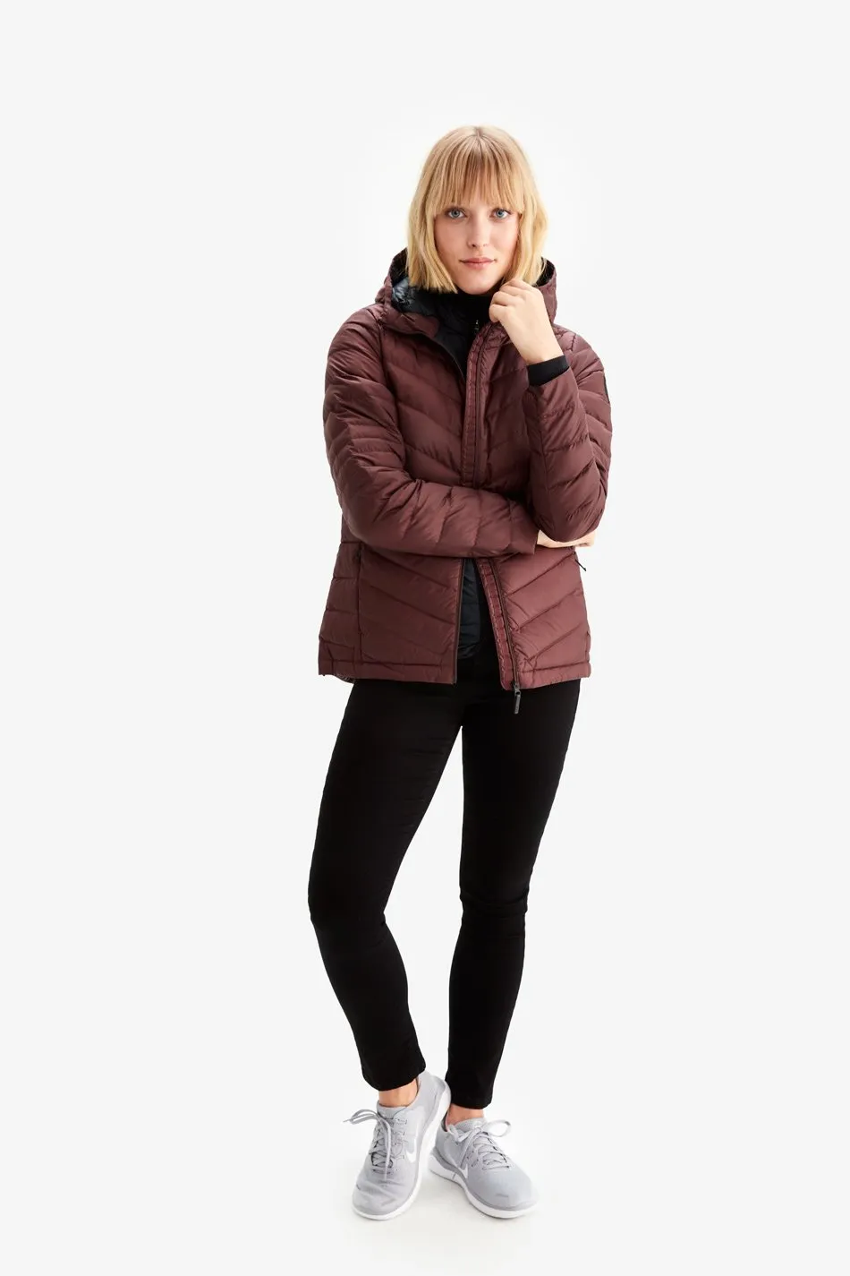 EMELINE RECYCLED PACKABLE JACKET