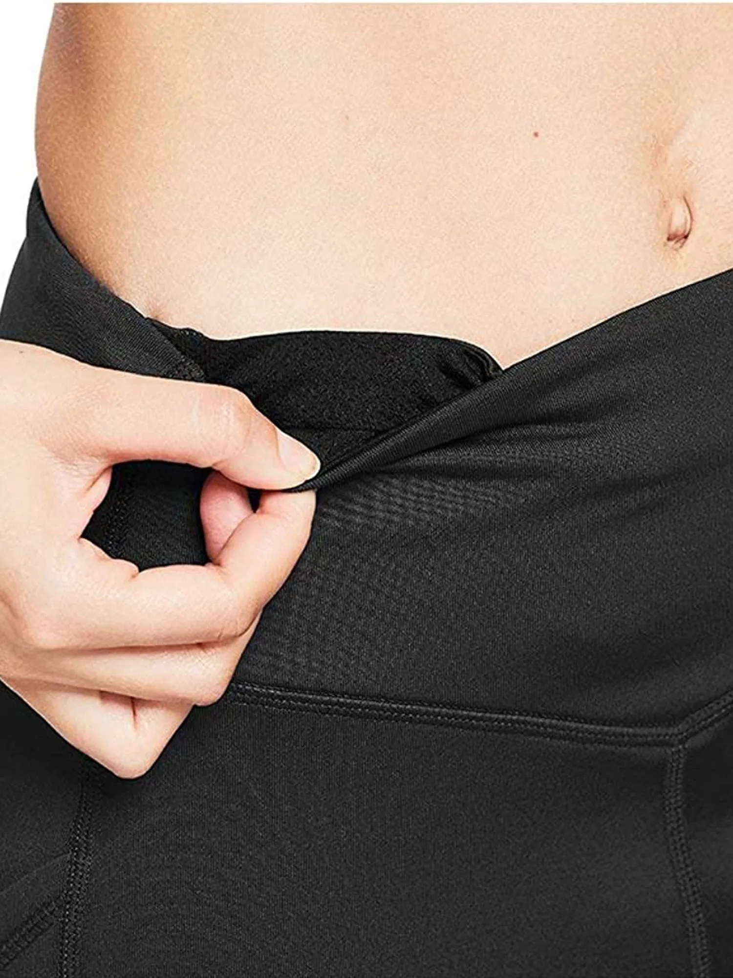 High waist tummy control legging with 3 Pockets in Black