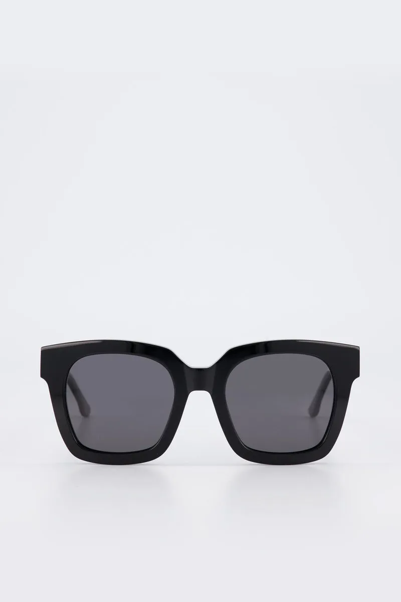 Isle Of Eden - Maleika Sunglasses, Black