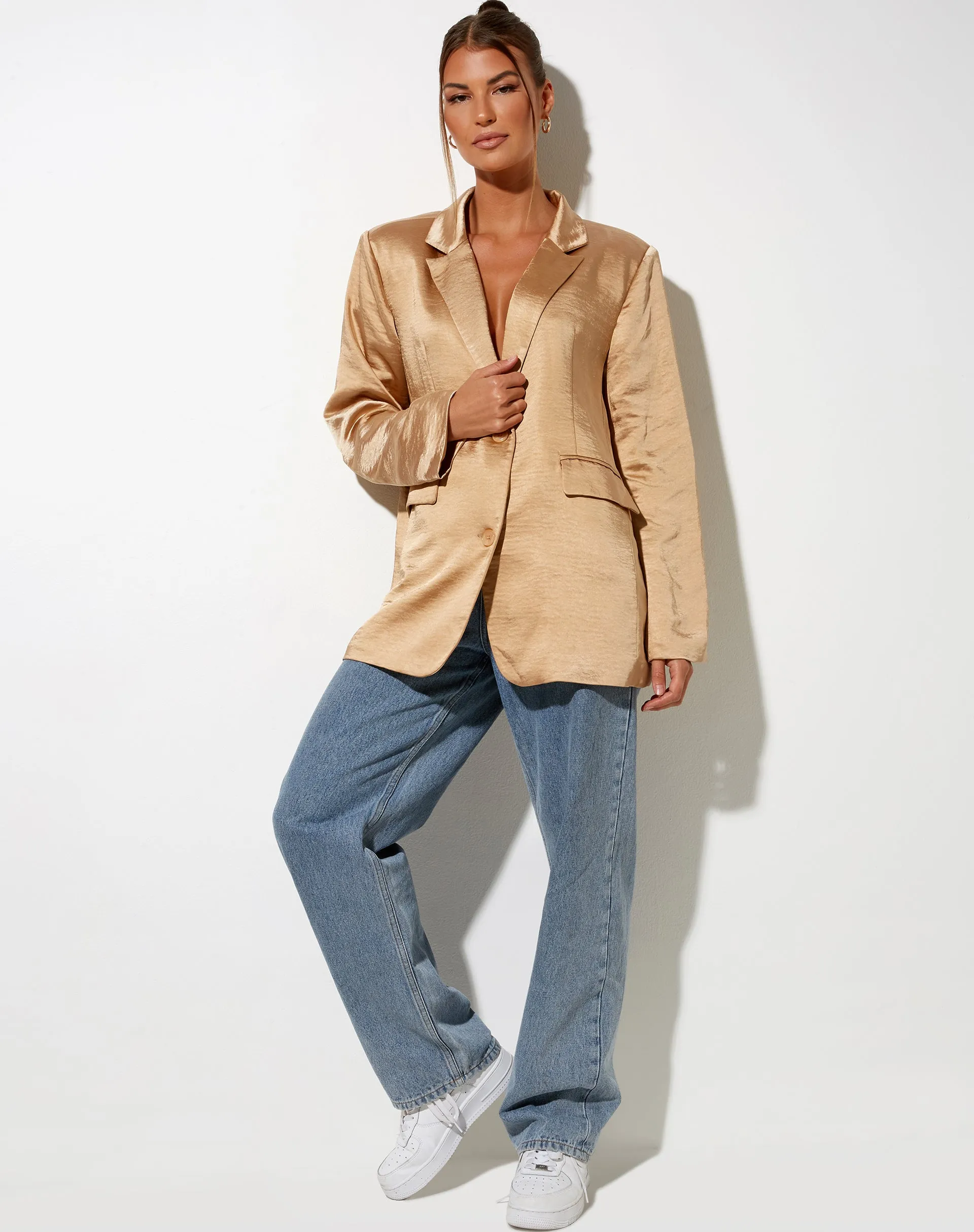 Maiwa Blazer in Satin Golden Sand